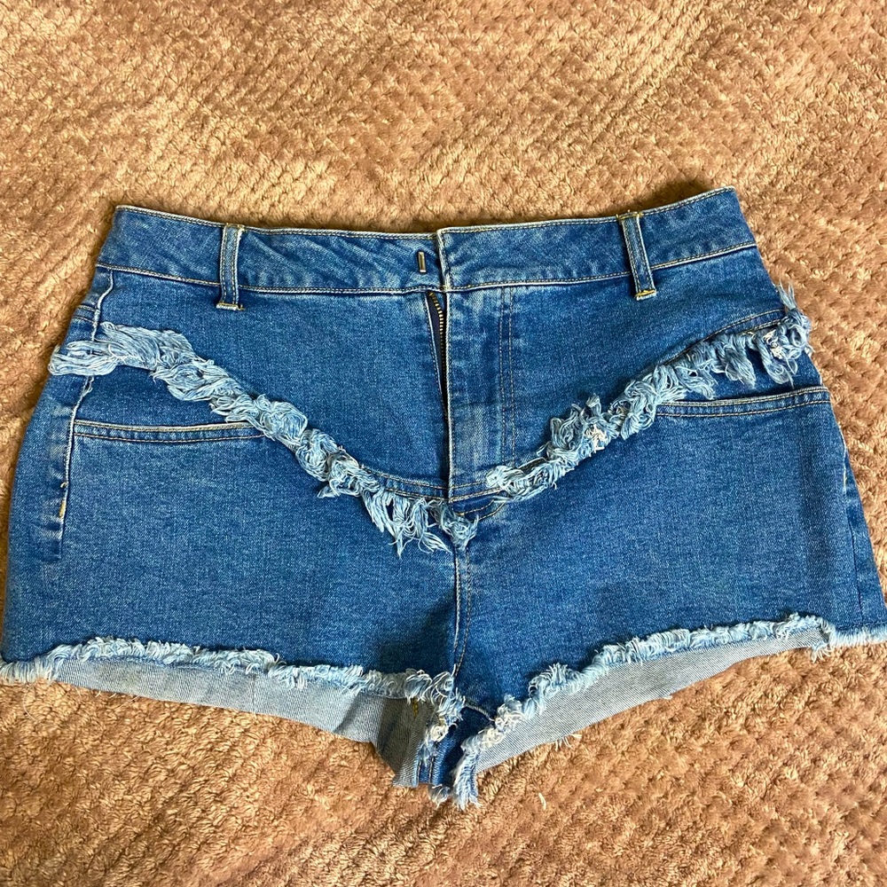 Never worn size 29